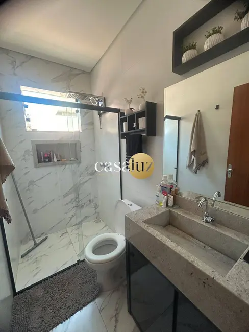 Casa com 2 quartos à venda, 148m2 em Sarzedo - MG - imagem 6 Foto 6 de Casa com 2 quartos à venda, 148m2 em Sarzedo - MG