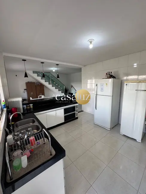 Foto 3 de Casa com 3 quartos à venda, 479m2 em Sarzedo - MG