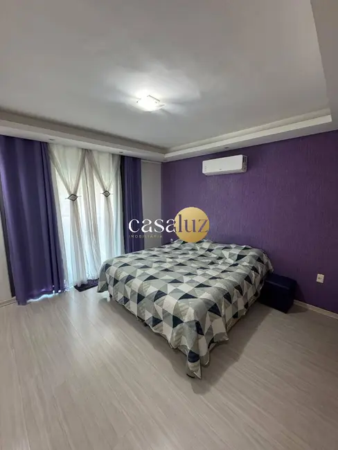 Foto 8 de Casa com 3 quartos à venda, 479m2 em Sarzedo - MG