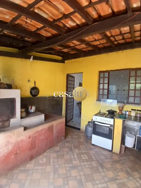 Foto 8 de Casa com 2 quartos à venda, 360m2 em Sarzedo - MG