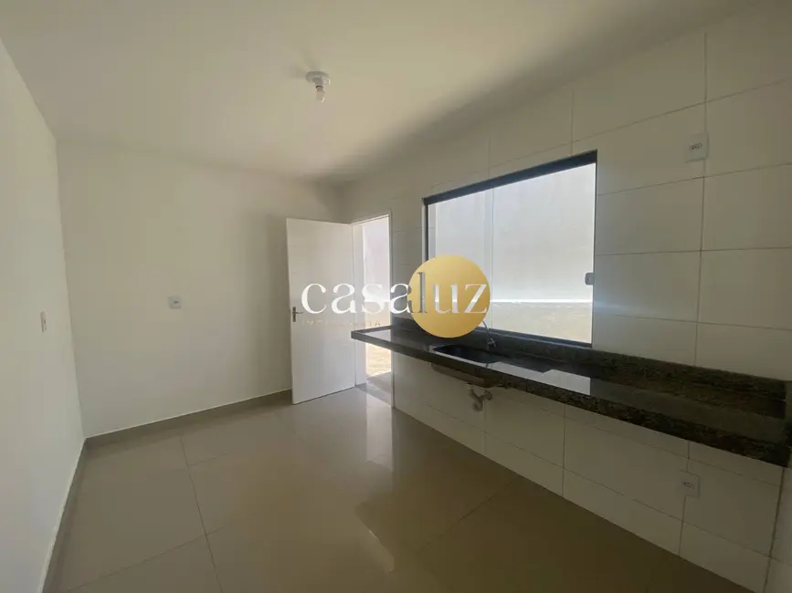 Foto 6 de Casa com 2 quartos à venda, 90m2 em Sarzedo - MG