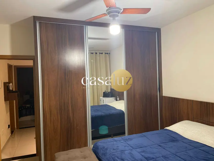 Foto 2 de Casa com 3 quartos à venda, 233m2 em São Cristóvão, Betim - MG