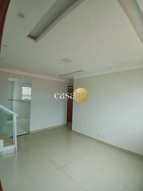 Foto 1 de Cobertura com 3 quartos à venda, 124855m2 em Sarzedo - MG