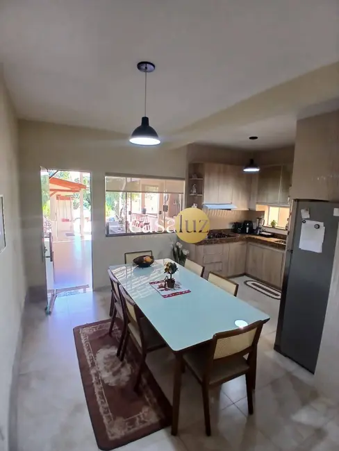 Foto 1 de Casa com 2 quartos à venda, 162m2 em Centro, Sarzedo - MG