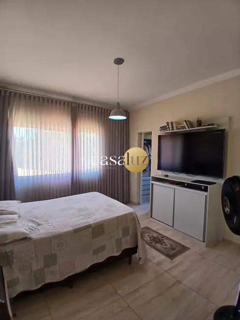 Foto 8 de Casa com 2 quartos à venda, 162m2 em Centro, Sarzedo - MG