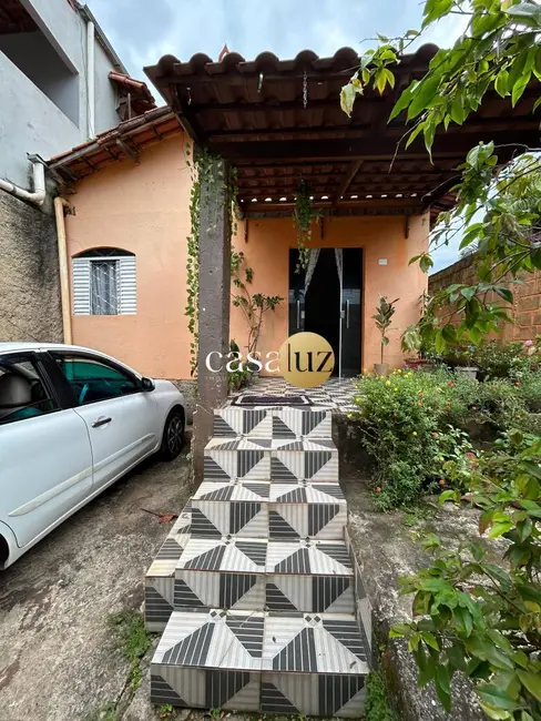 Foto 1 de Casa com 3 quartos à venda, 178m2 em Sarzedo - MG