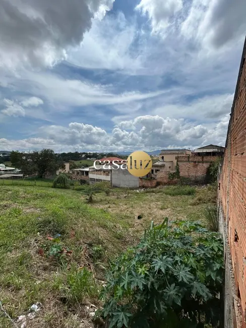 Foto 6 de Terreno / Lote à venda, 360m2 em Sarzedo - MG