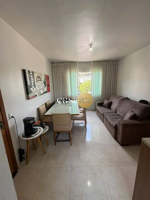 Foto 1 de Cobertura com 3 quartos à venda em Sarzedo - MG