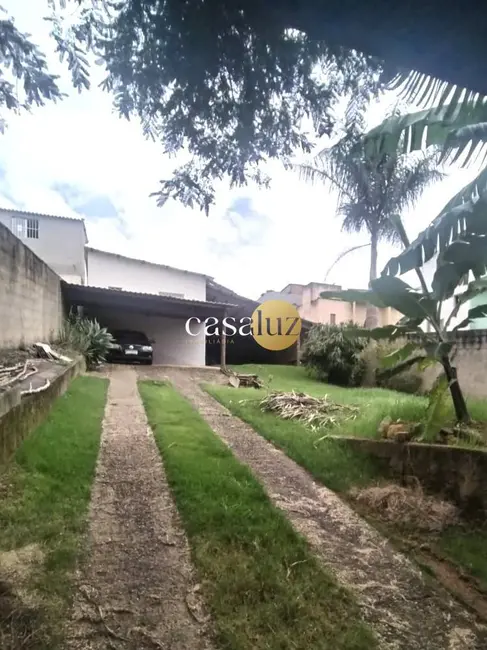 Foto 1 de Casa com 1 quarto à venda, 360m2 em Sarzedo - MG