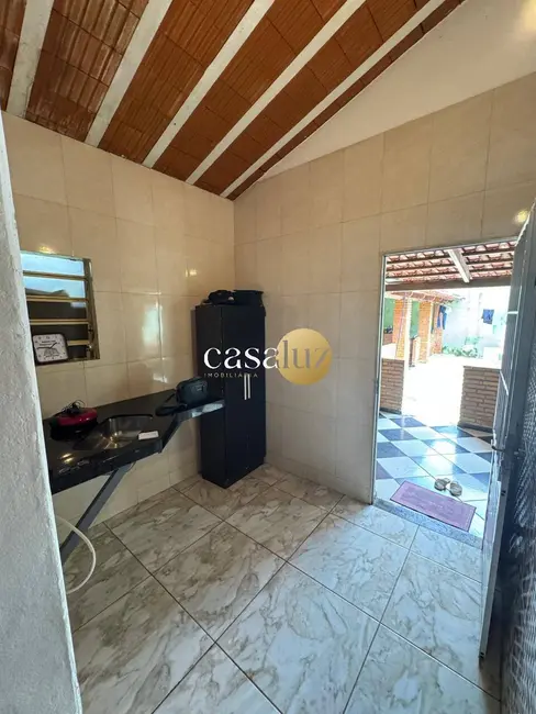 Foto 8 de Casa com 2 quartos à venda, 255m2 em Sarzedo - MG