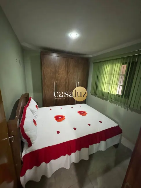 Foto 2 de Casa com 3 quartos à venda, 250m2 em Sarzedo - MG