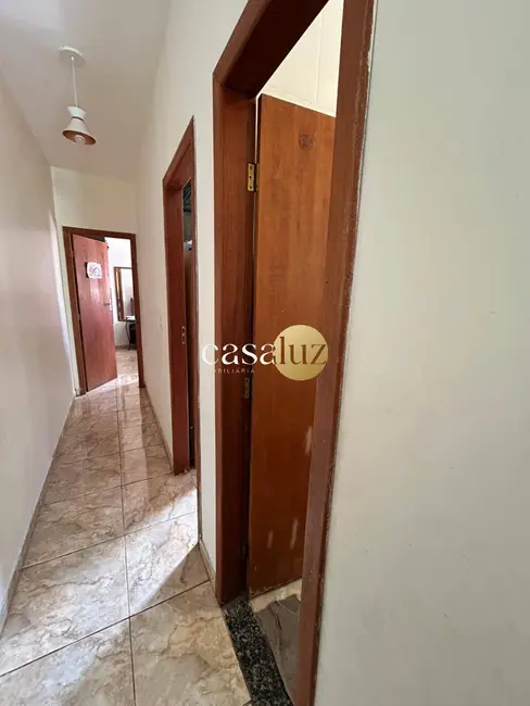 Foto 4 de Casa com 3 quartos à venda, 150m2 em Mario Campos - MG