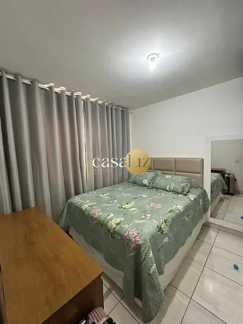 Foto 2 de Apartamento com 2 quartos à venda, 762343m2 em Sarzedo - MG