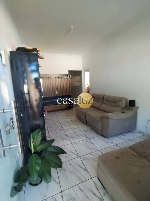 Foto 1 de Casa com 2 quartos à venda, 146m2 em Igarape - MG