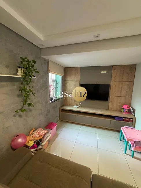 Foto 5 de Casa com 3 quartos à venda, 127m2 em Sarzedo - MG