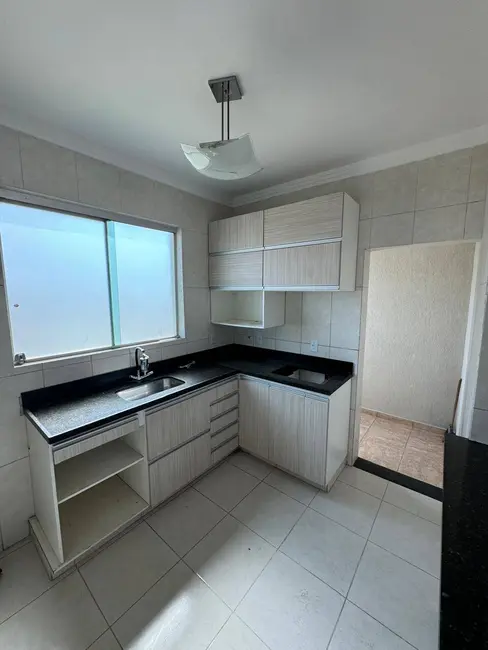 Foto 4 de Cobertura com 2 quartos à venda, 122m2 em Sarzedo - MG