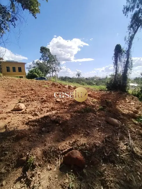 Foto 2 de Terreno / Lote à venda, 1013m2 em Sarzedo - MG