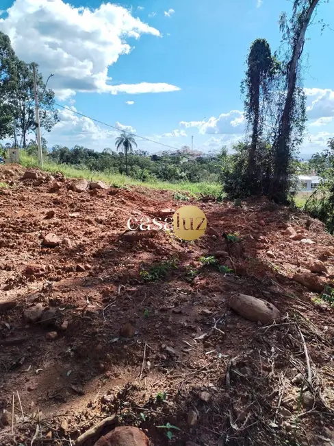 Foto 1 de Terreno / Lote à venda, 1013m2 em Sarzedo - MG
