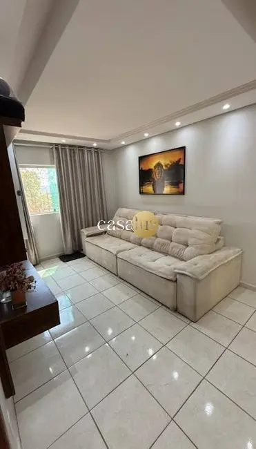 Foto 1 de Cobertura com 2 quartos à venda, 122m2 em Sarzedo - MG