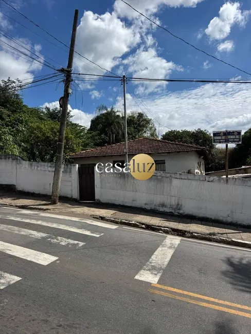Foto 1 de Terreno / Lote à venda, 679m2 em Vila Pinheiros, Ibirite - MG