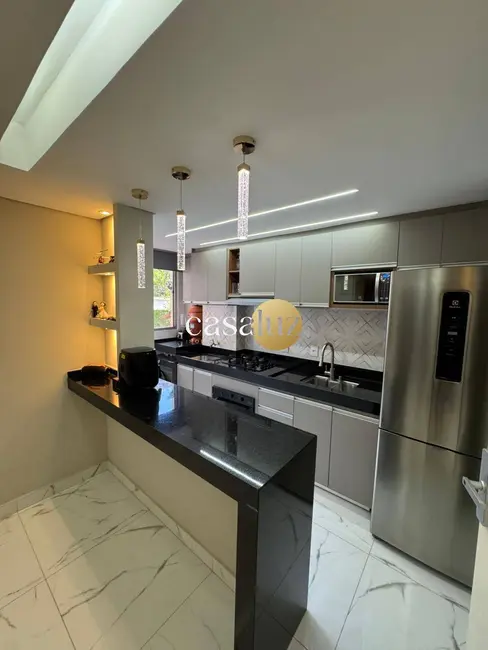 Foto 4 de Apartamento com 2 quartos à venda em Sarzedo - MG
