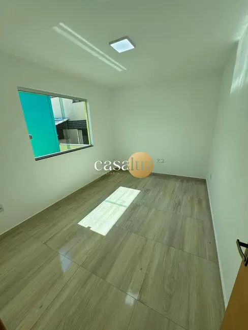 Foto 8 de Casa com 3 quartos à venda, 215m2 em Sarzedo - MG