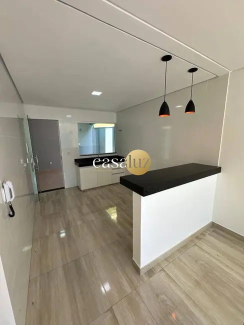 Foto 4 de Casa com 3 quartos à venda, 155m2 em Sarzedo - MG