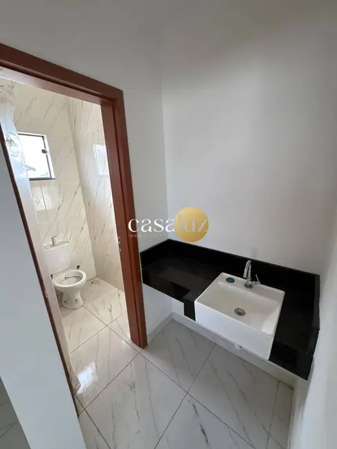 Foto 6 de Casa com 3 quartos à venda, 177m2 em Sarzedo - MG