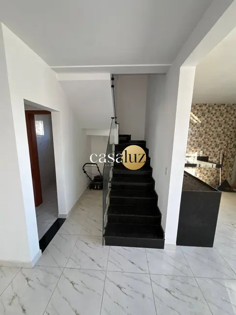 Foto 7 de Casa com 3 quartos à venda, 177m2 em Sarzedo - MG