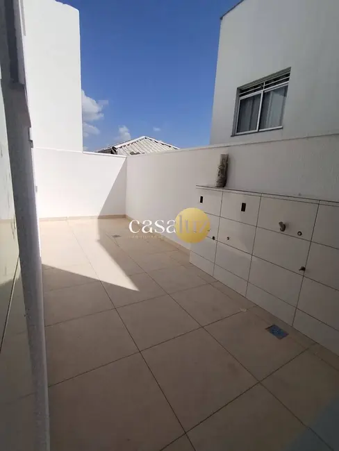 Foto 8 de Apartamento com 3 quartos à venda, 70m2 em Sarzedo - MG