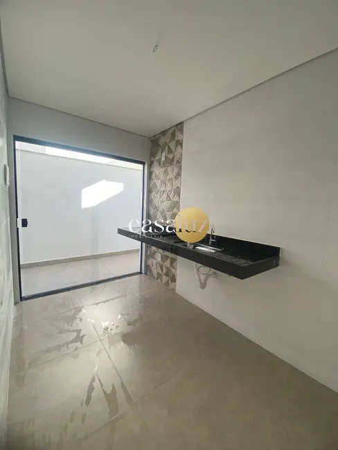 Foto 8 de Casa com 2 quartos à venda, 79m2 em Sarzedo - MG