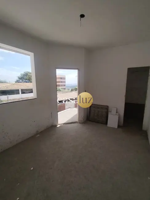 Foto 8 de Casa com 3 quartos à venda, 103m2 em Sarzedo - MG
