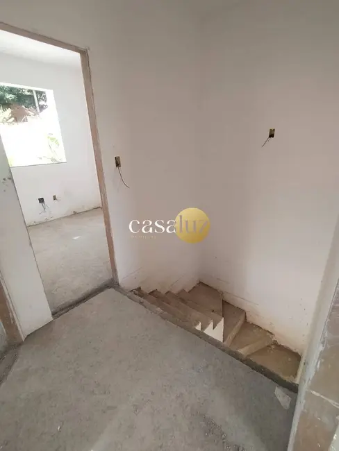 Foto 4 de Casa com 3 quartos à venda, 103m2 em Sarzedo - MG