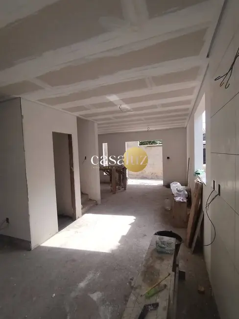 Foto 1 de Casa com 3 quartos à venda, 103m2 em Sarzedo - MG