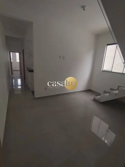 Foto 3 de Cobertura com 2 quartos à venda, 400m2 em Sarzedo - MG