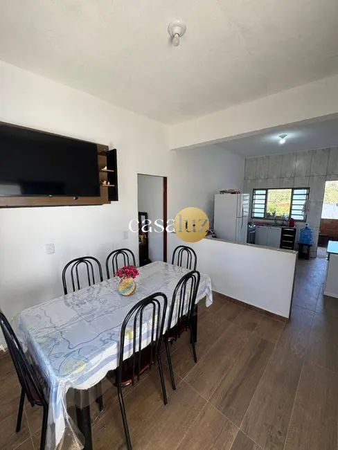 Foto 4 de Casa com 4 quartos à venda, 200m2 em Sarzedo - MG