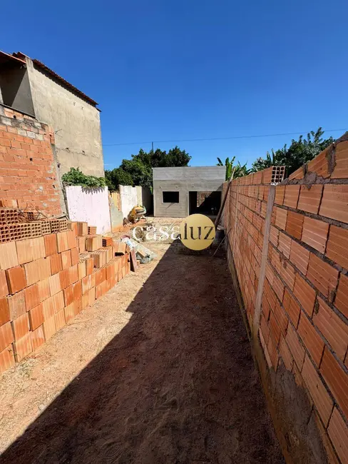 Casa com 2 quartos à venda, 180m2 em Sarzedo - MG - imagem 1 Foto 1 de Casa com 2 quartos à venda, 180m2 em Sarzedo - MG