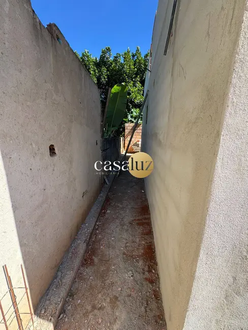 Casa com 2 quartos à venda, 180m2 em Sarzedo - MG - imagem 8 Foto 8 de Casa com 2 quartos à venda, 180m2 em Sarzedo - MG