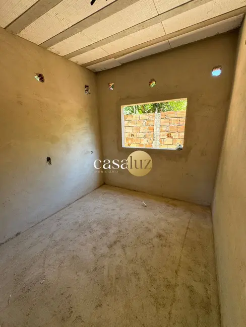 Casa com 2 quartos à venda, 180m2 em Sarzedo - MG - imagem 5 Foto 5 de Casa com 2 quartos à venda, 180m2 em Sarzedo - MG