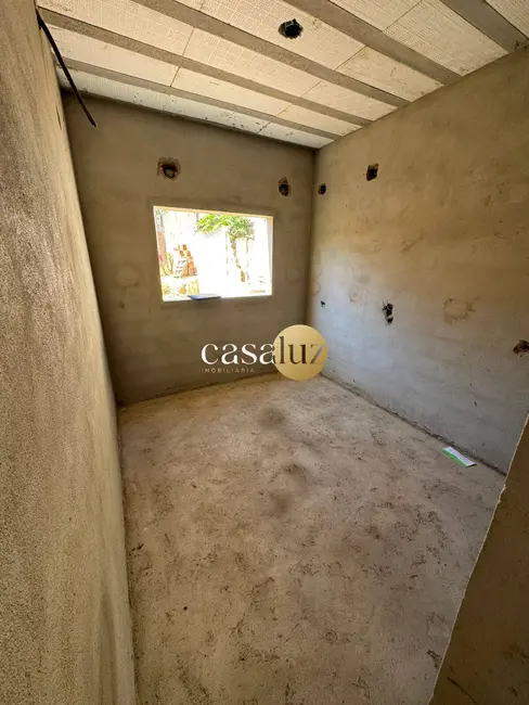 Casa com 2 quartos à venda, 180m2 em Sarzedo - MG - imagem 3 Foto 3 de Casa com 2 quartos à venda, 180m2 em Sarzedo - MG