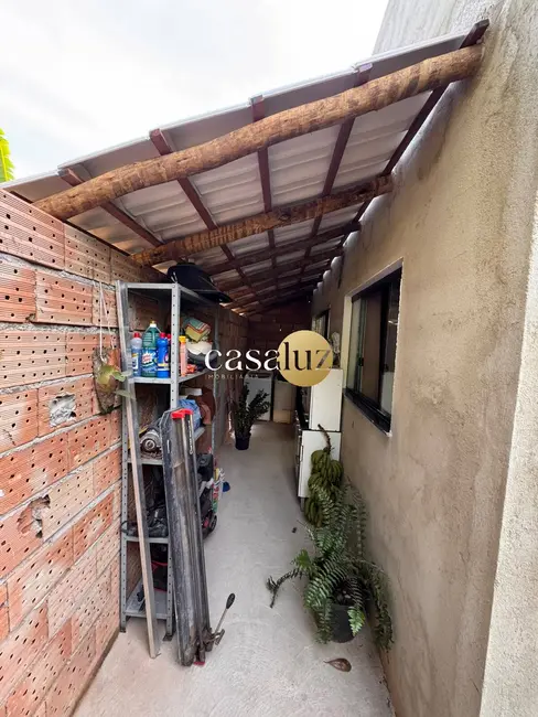 Foto 9 de Casa com 2 quartos à venda, 180m2 em Sarzedo - MG