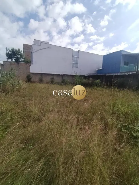 Foto 5 de Terreno / Lote à venda, 360m2 em Sarzedo - MG