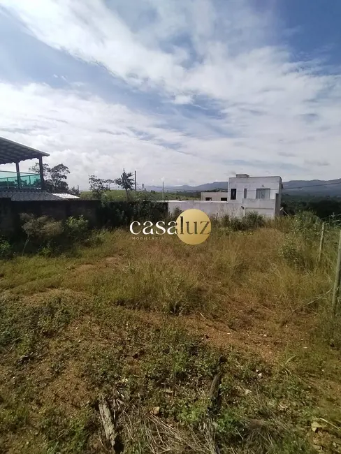 Foto 3 de Terreno / Lote à venda, 360m2 em Sarzedo - MG