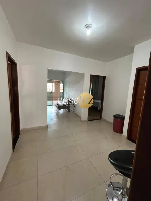 Foto 3 de Casa com 5 quartos à venda, 250m2 em Sarzedo - MG