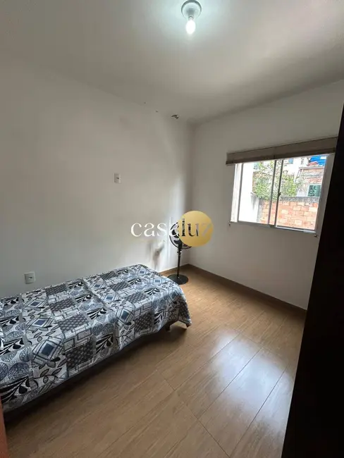 Foto 8 de Casa com 5 quartos à venda, 250m2 em Sarzedo - MG