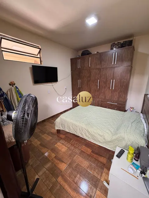 Casa com 2 quartos à venda, 148m2 em Cruzeiro do Sul, Betim - MG - imagem 3 Foto 3 de Casa com 2 quartos à venda, 148m2 em Cruzeiro do Sul, Betim - MG