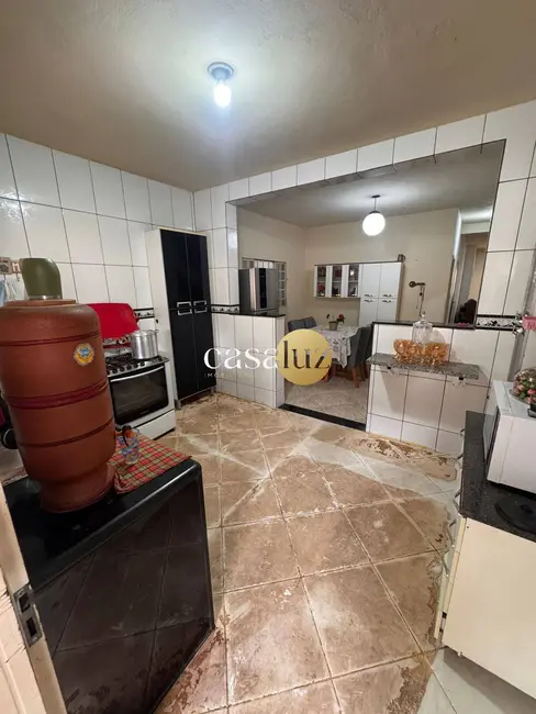 Casa com 6 quartos à venda, 450m2 em Bandeirinhas, Betim - MG - imagem 8 Foto 8 de Casa com 6 quartos à venda, 450m2 em Bandeirinhas, Betim - MG