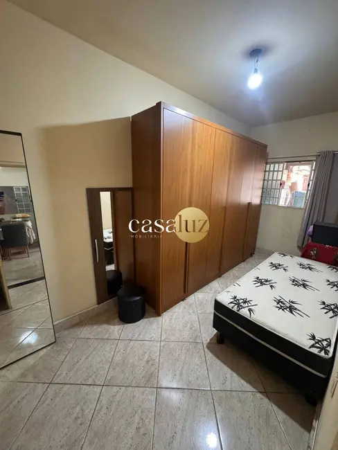 Casa com 6 quartos à venda, 450m2 em Bandeirinhas, Betim - MG - imagem 6 Foto 6 de Casa com 6 quartos à venda, 450m2 em Bandeirinhas, Betim - MG