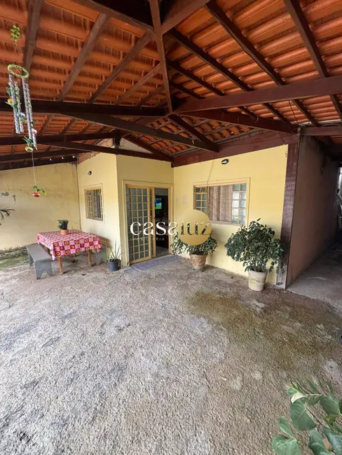 Casa com 6 quartos à venda, 450m2 em Bandeirinhas, Betim - MG - imagem 1 Foto 1 de Casa com 6 quartos à venda, 450m2 em Bandeirinhas, Betim - MG