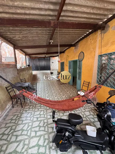 Casa com 2 quartos à venda, 180m2 em Sao Joaquim De Bicas - MG - imagem 1 Foto 1 de Casa com 2 quartos à venda, 180m2 em Sao Joaquim De Bicas - MG